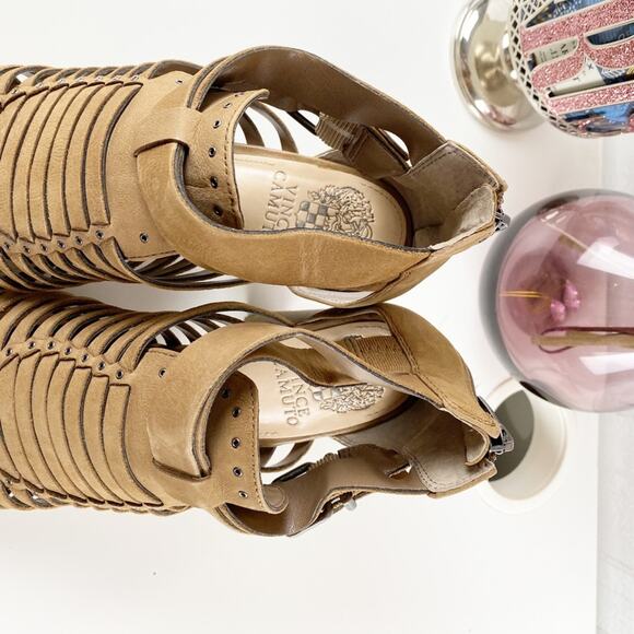 Vince Camuto Taupe Leather Gladiator Sandals 8.5M | Strappy Boho Chic Heels - Picture 13 of 16